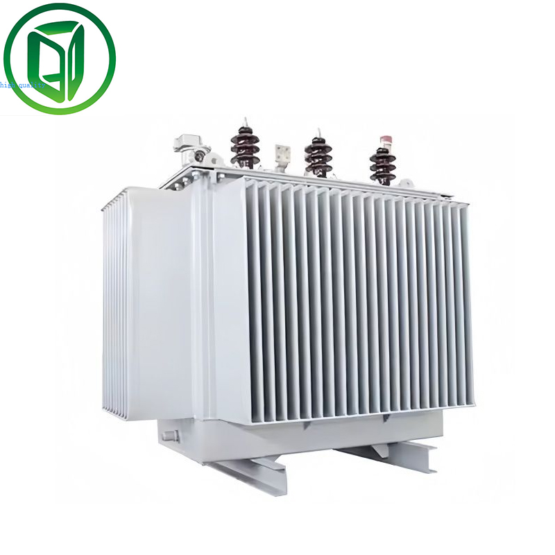 Three-Phase Transformer with Efficient Capacity and Voltage Management