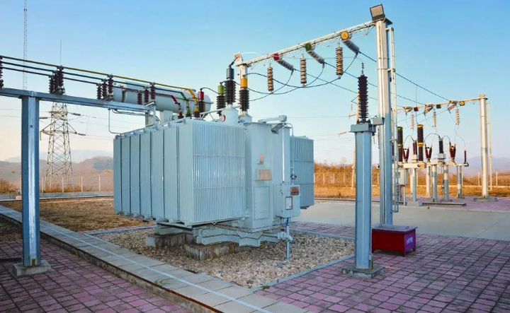 The function and significance of the transformer oil reservoir